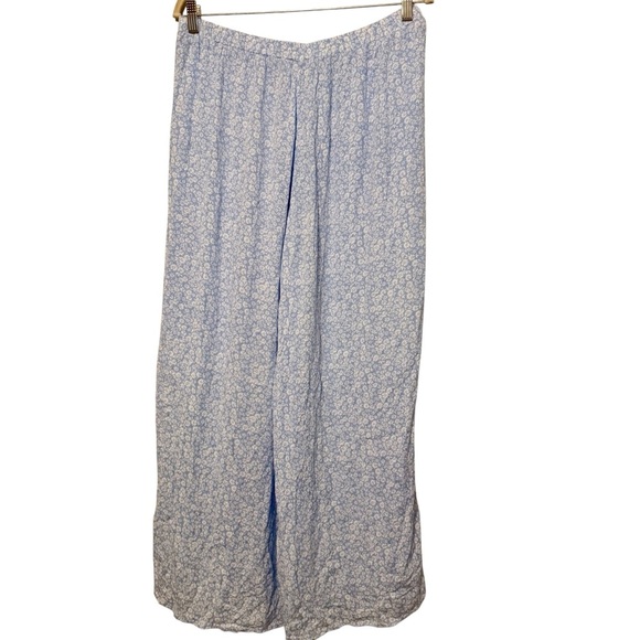 Blue Floral Wide-Leg Wrap Pants - Picture 3 of 4